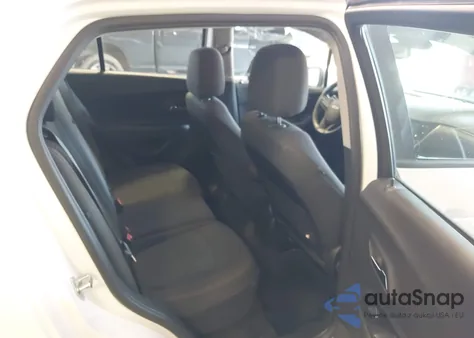 2017 Chevrolet Trax Ls z USA, uszkodzony, nr VIN 3GNCJKSB0HL238005